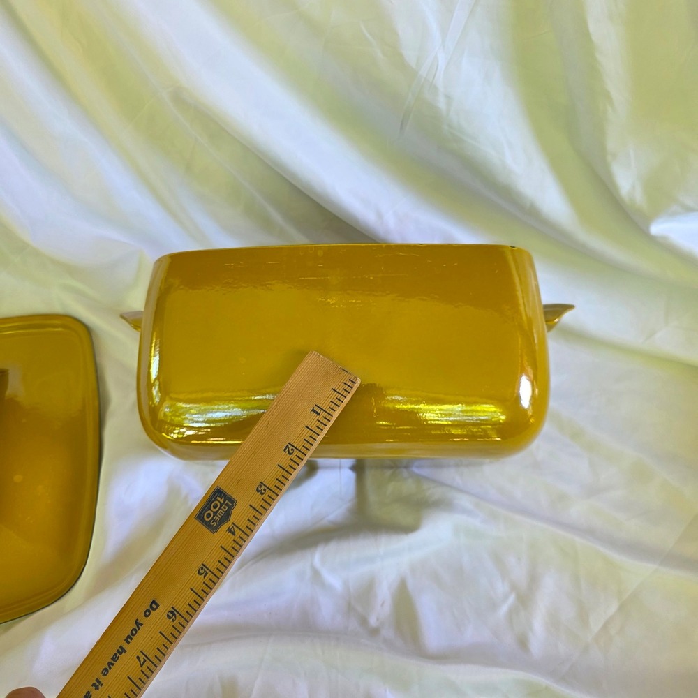 Vintage Mustard Yellow Enameled Cast Iron Rectangular Dutch Oven Roaster Lid - Picture 9 of 15